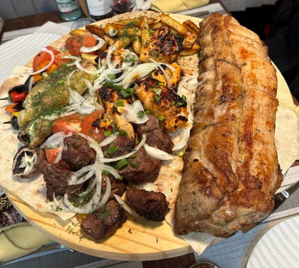 Mixed grilled dish